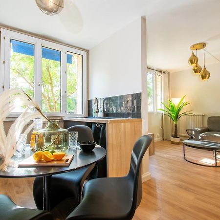 Suite Madison Villeurbanne Ngoại thất bức ảnh